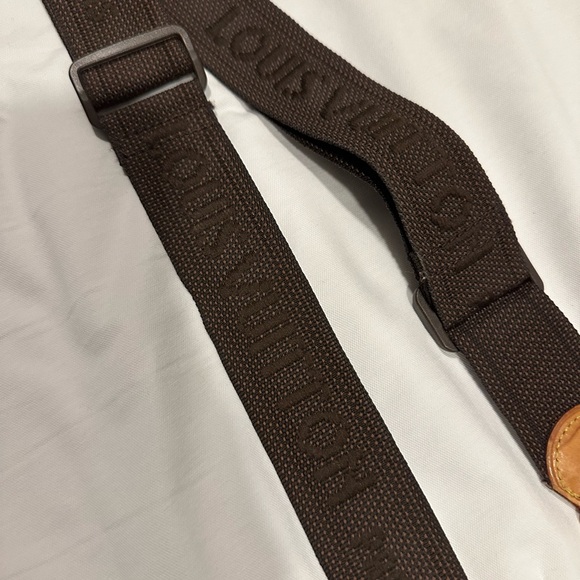 LV authentic canvas and leather adjustable strap - Picture 4 of 7